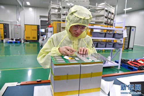 强信心 走进百企 河北保定 中国电谷 再出发